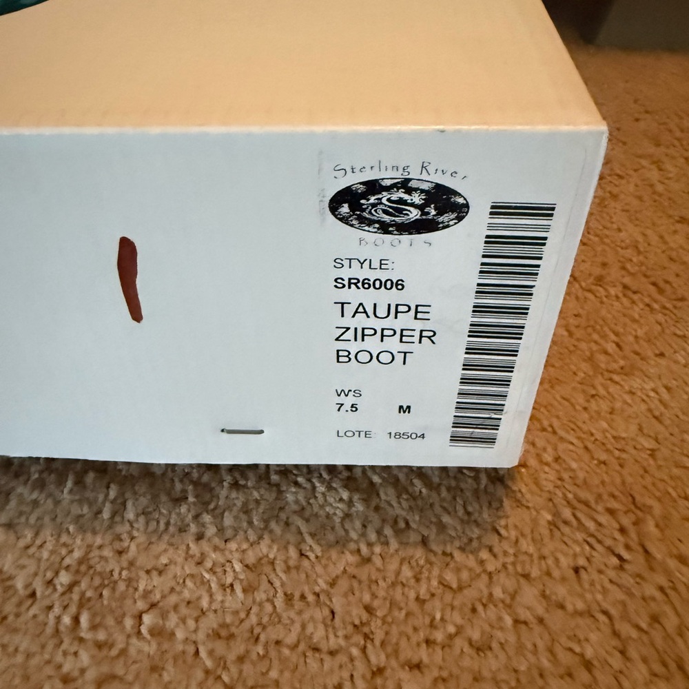New Sterling River taupe Embroidered  Ankle Booties 7.5 $229 Anthropologie - Picture 10 of 11
